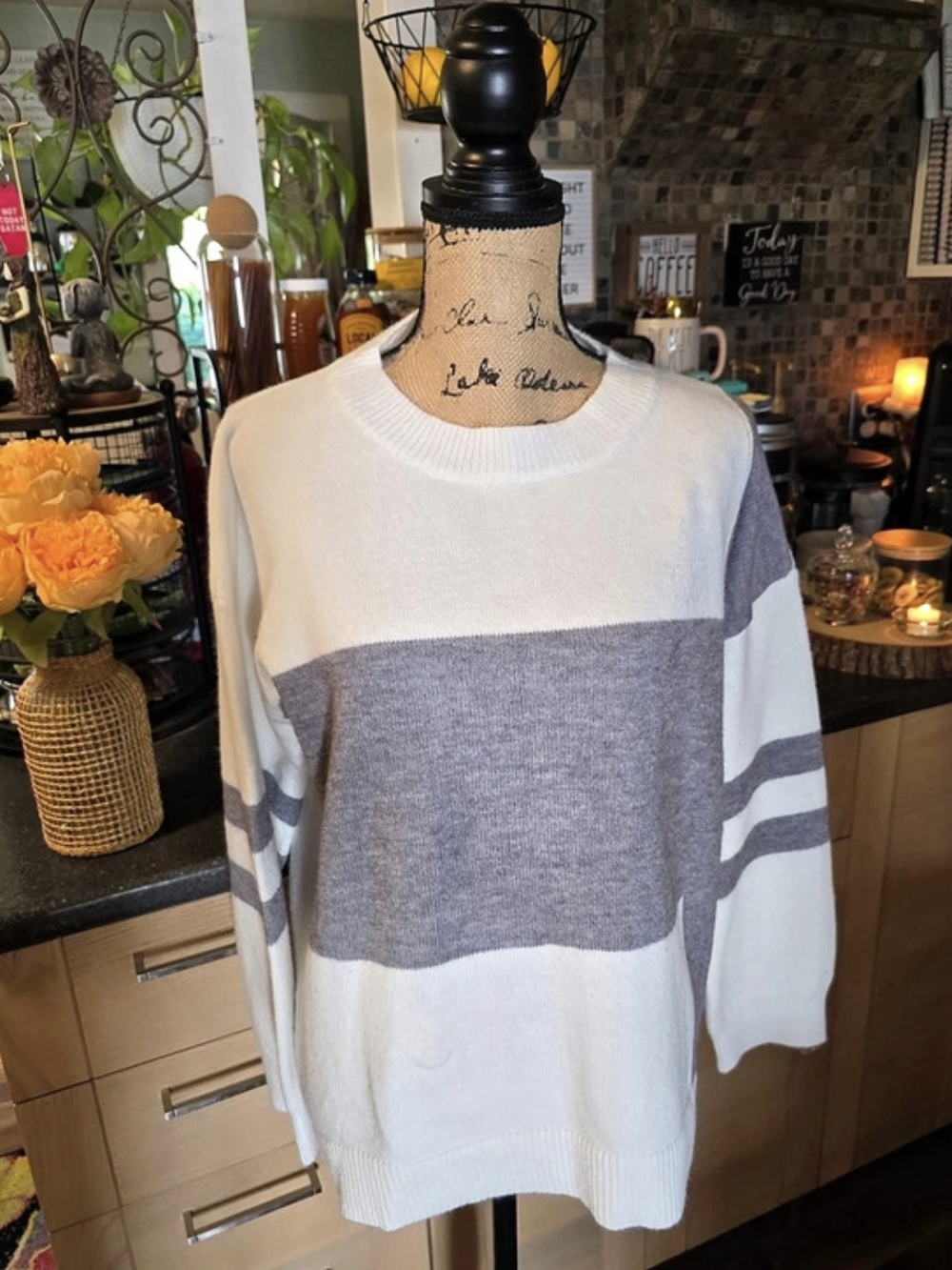Color Block Acrylic Crewneck Sweater Like New